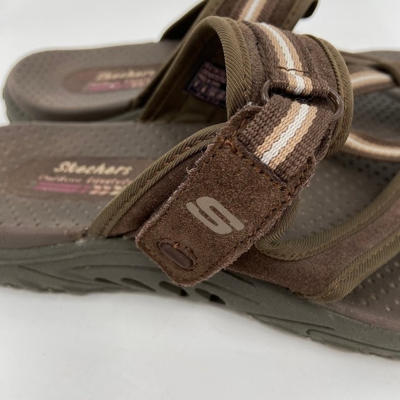 Skechers Leather Slide Thong Sandal Outdoor Lifestyle Adjustable Brown Size 9 - Picture 2 of 11